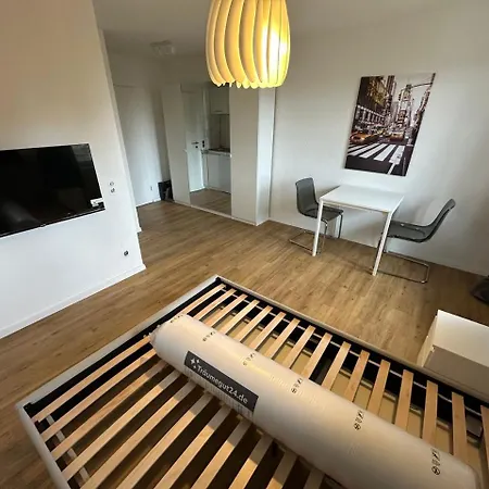 Erstbezug Nach Sanierung - Charmantes & Modernes Zuhause In *